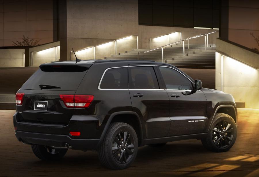  Jeep Grand Cherokee Altitude 2012 года  (фото 6 из 12)
